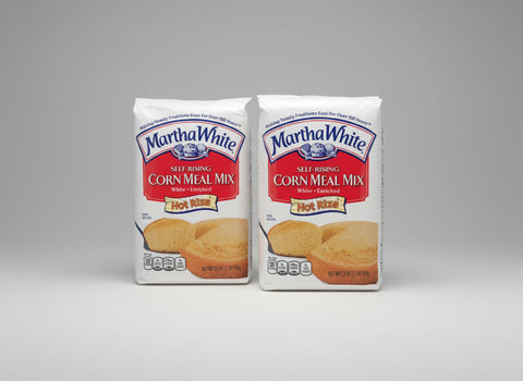 2 BAGS Martha White Enriched Self Rising White Bolted Corn Meal 2 lb Bag