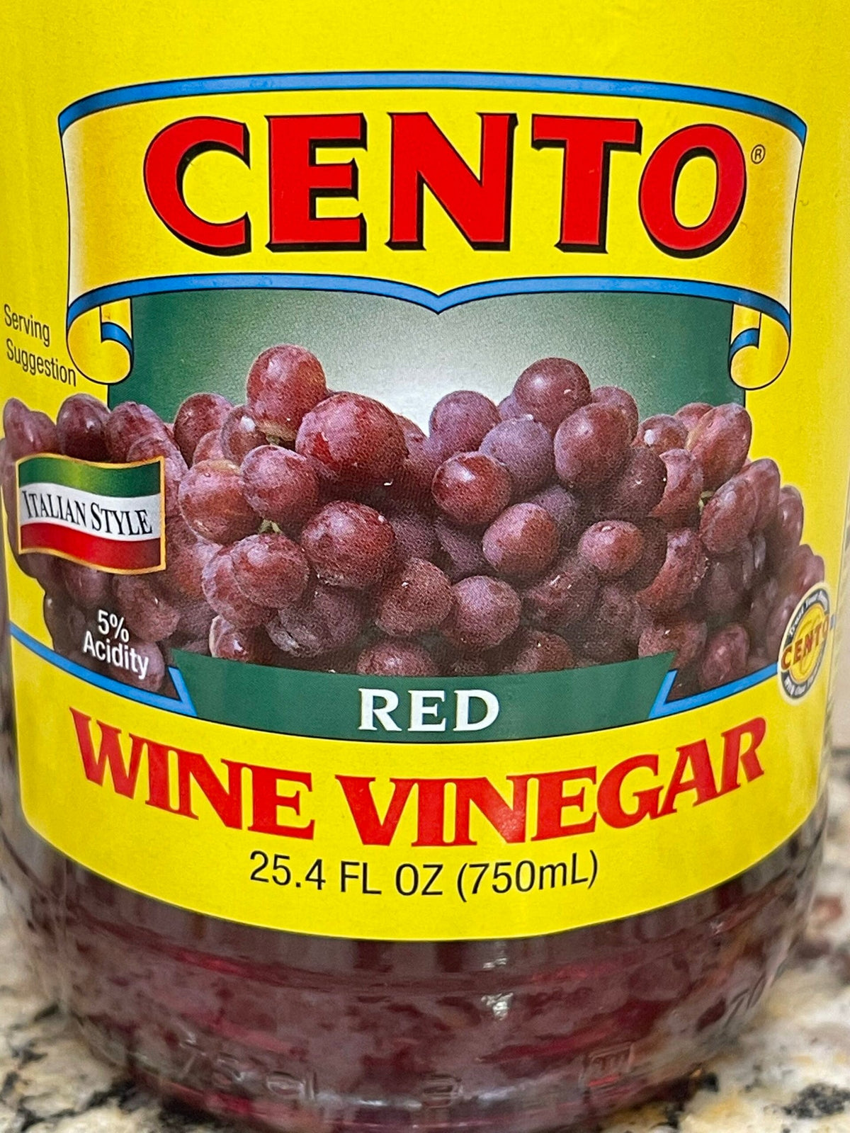Cento Red Wine Vinegar, 25.4 oz