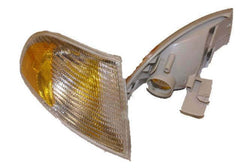 FRONT TURN SIGNAL LAMP LIGHT RIGHT Audi A4 96-99 NEW