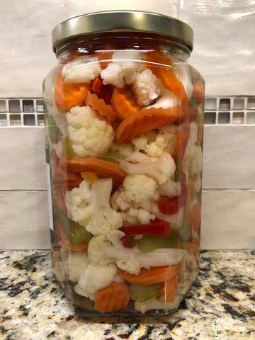 2 JARS Casa Diva Giardiniera 60 oz pickled CAULIFLOWER PEPPERS CARROTS CELERY