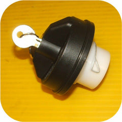 Locking Gas Cap for FIAT 500 FORD RANGER MAZDA 6 CX-7 CX-9 MPV MX-5 MIATA RX-8