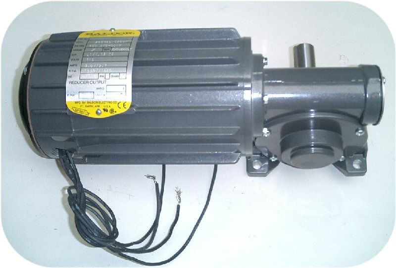 NEW Baldor Right Angle Electric Gear Motor GC25005 1/13-0